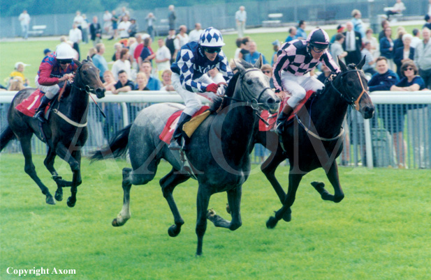 Barathiki winning at York